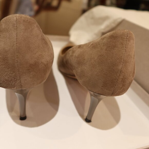 Jimmy Choo Stone Suede Heels 38.5 with box beautiful condition - Picture 2 of 4